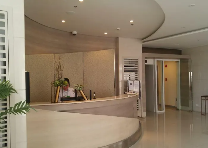 Apartment 1br Grace Residences W/ Internet- Near Bgc/mckinley *